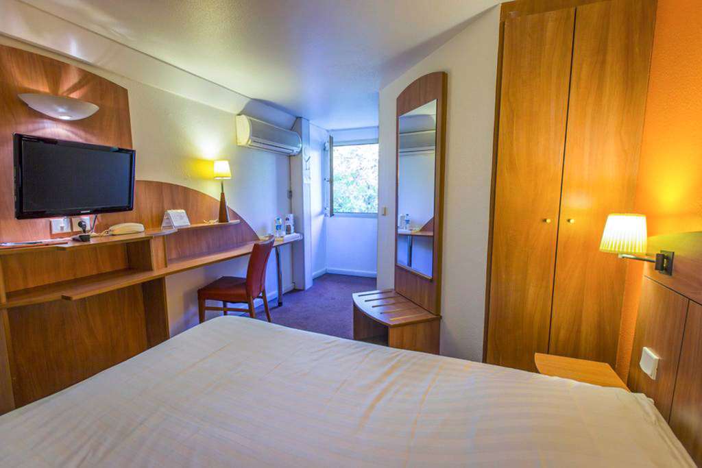 Comfort Hotel Grenoble Meylan Oda fotoğraf