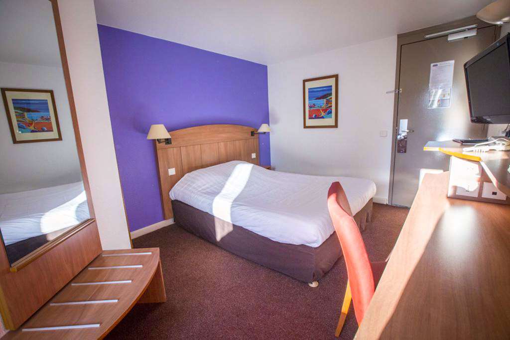 Comfort Hotel Grenoble Meylan Oda fotoğraf