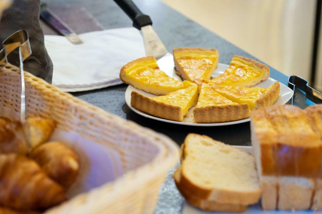 Comfort Hotel Grenoble Meylan Dış mekan fotoğraf