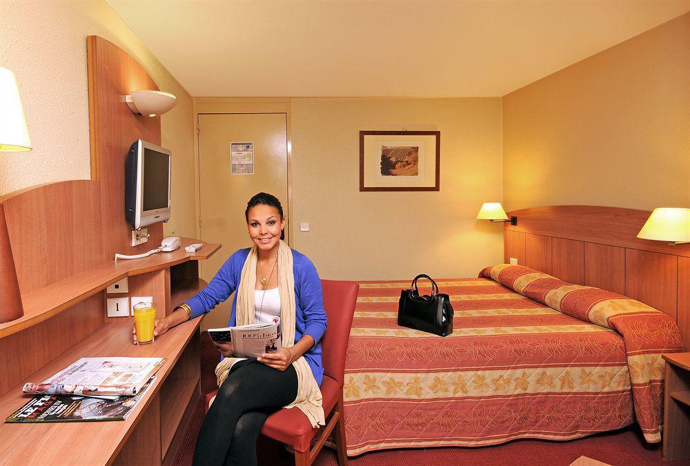 Comfort Hotel Grenoble Meylan Dış mekan fotoğraf